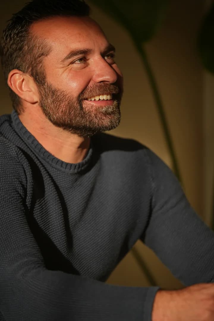 Nath en action lors d'une séance photo